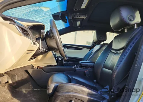 2013 Cadillac Xts Platinum z USA, uszkodzony, nr VIN 2G61V5S39D9194181